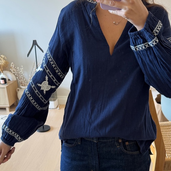 gallabia Tops - Chic Navy Women's Blouse with Embroidery